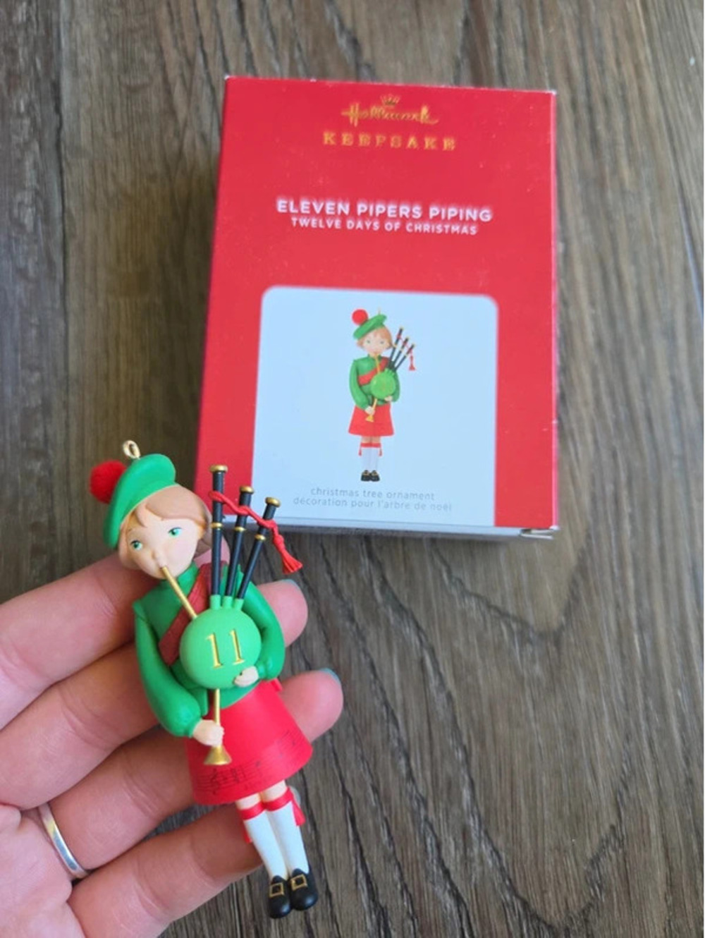 Hallmark keepsake eleven pipers piping Christmas ornament